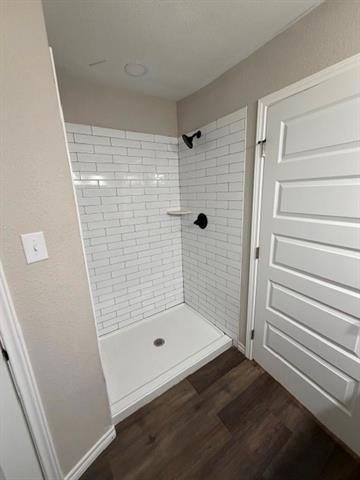 Building Photo - 1311 Manor Dr