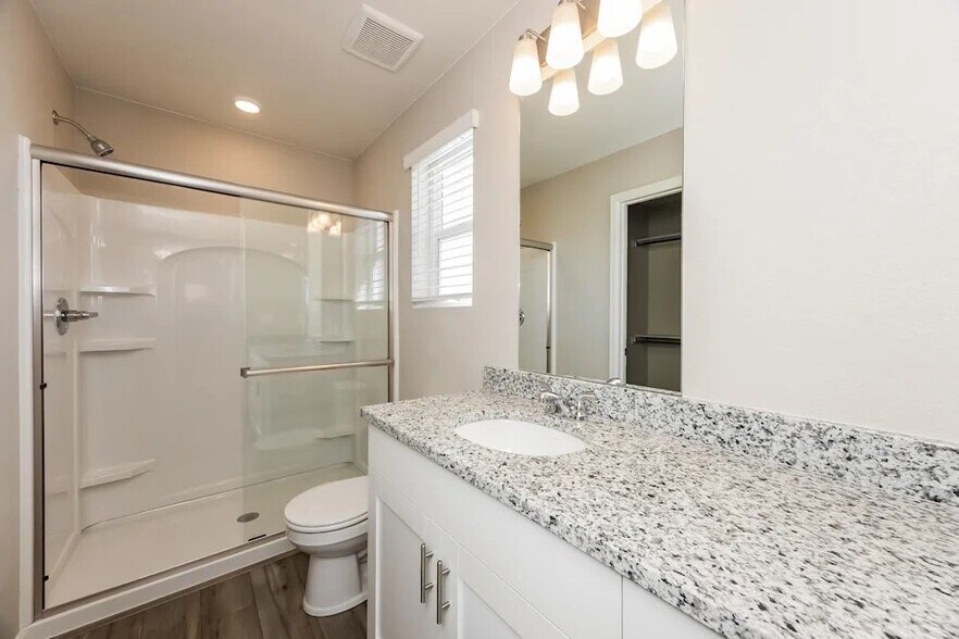 Building Photo - 9270 Oro City Loop