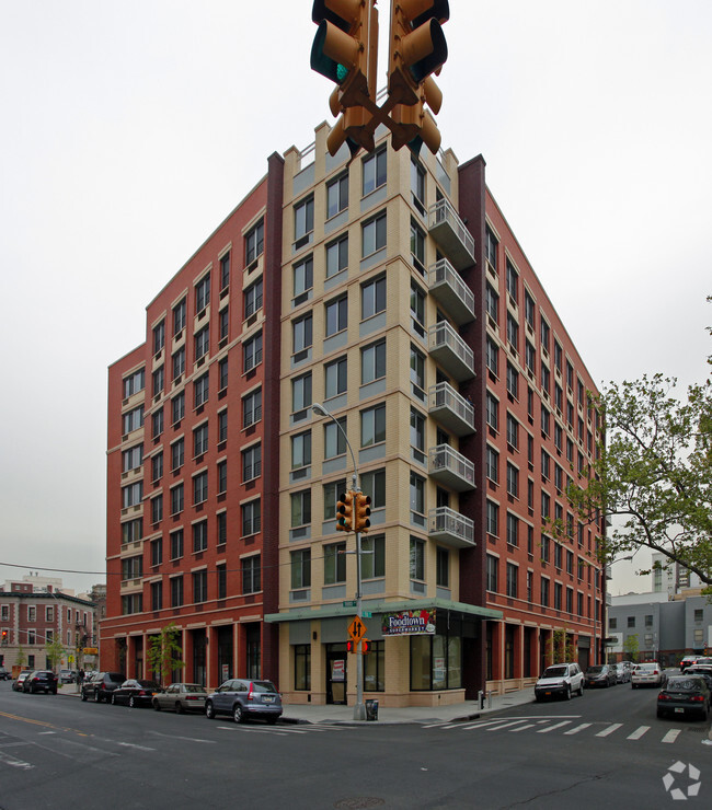 Building Photo - La Terraza