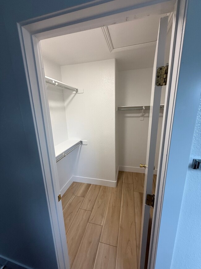 Building Photo - 6752 Lookout Lodge Ln