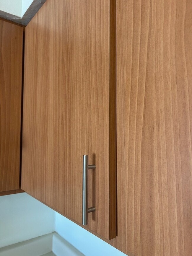 Building Photo - 626 Terry Ct