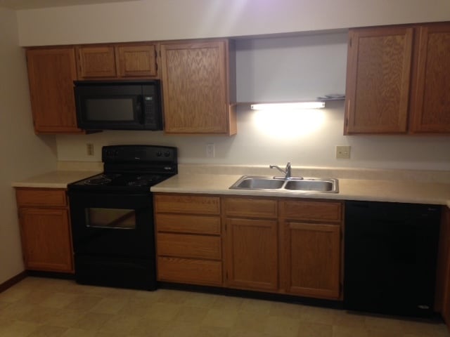 Kitchen 2 - Anic Pointe