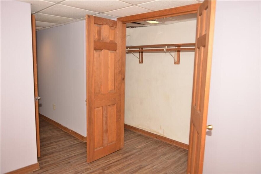 Building Photo - 85 Richard St