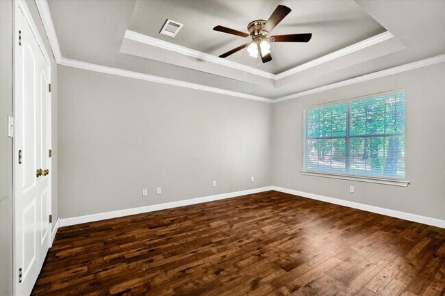 Building Photo - 187 Square Dance Rd