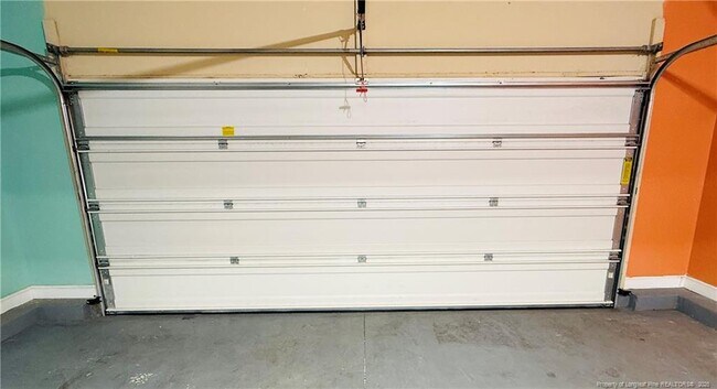 Building Photo - 2100 Feathercombe Court