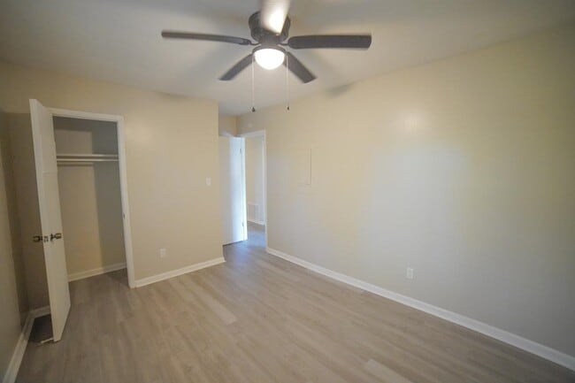 Building Photo - 1726 Hartsfield Rd