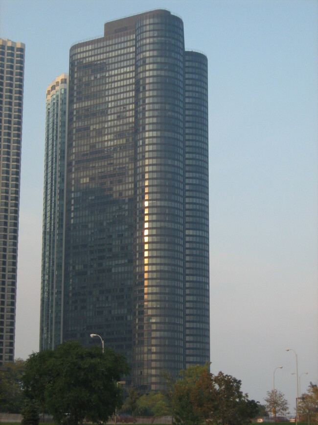 Primary Photo - 155 N Harbor Dr