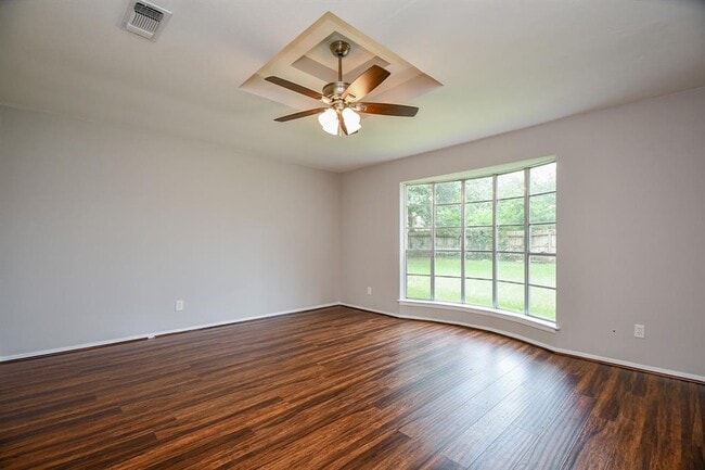 Building Photo - 12314 Plumpoint Dr