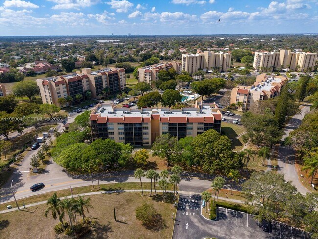 Building Photo - 3801 Environ Blvd