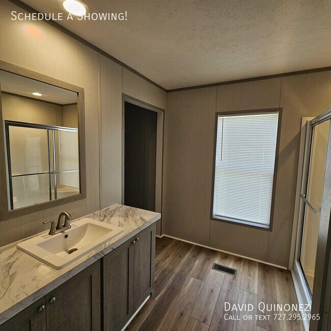 Building Photo - 5511 Squiredale-