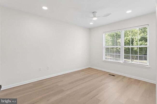 Building Photo - 771 Barton Run Blvd