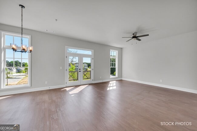 Building Photo - 1048 Homestead Way St