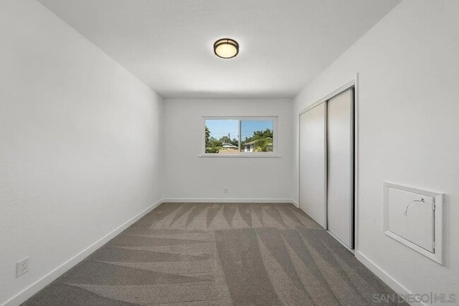 Building Photo - 2472 Calle Tortuosa