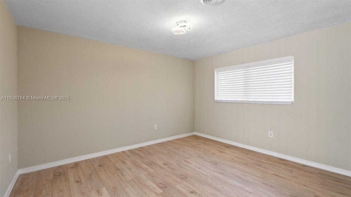 Building Photo - 7211 Shalimar St