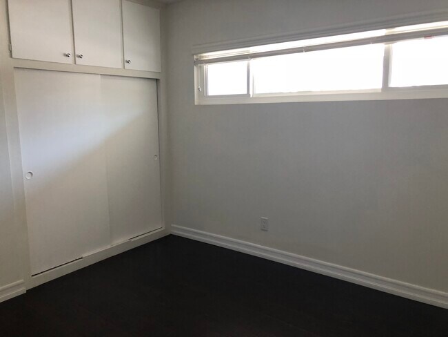 Building Photo - 3192 Verdugo Rd