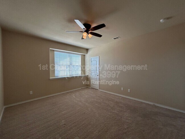 Building Photo - 15736 Barton Ridge Dr