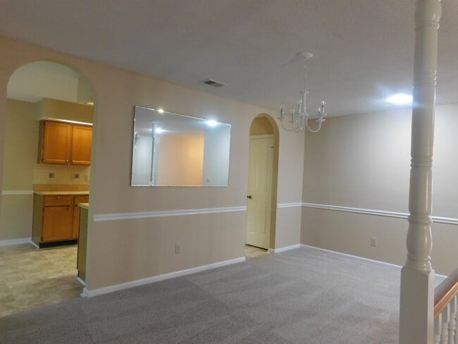 Building Photo - 120 Juneberry Ln