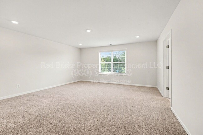 Building Photo - 4178 Steel Wy