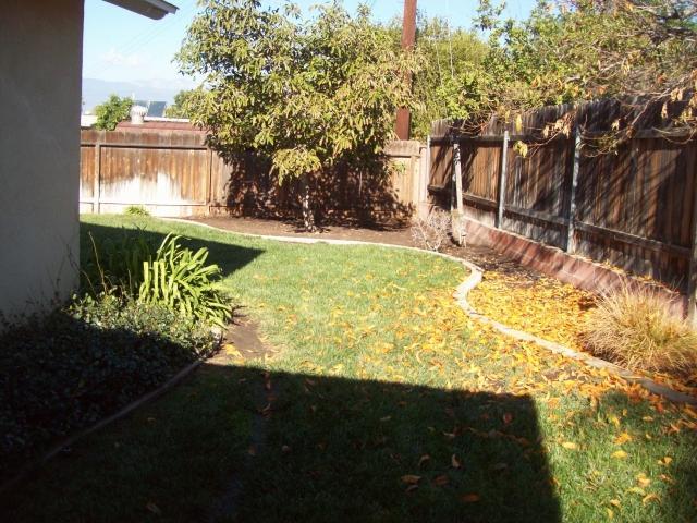 Building Photo - 420 S Mesita Pl