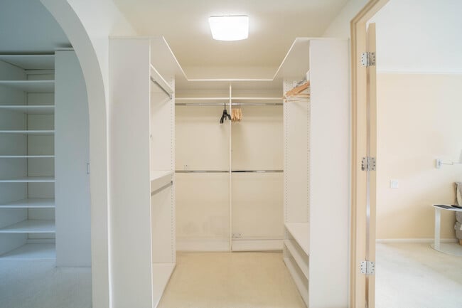 Building Photo - 75810 Altamira Dr