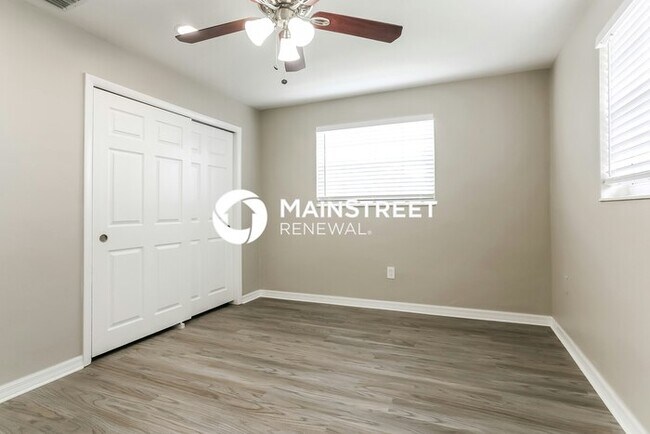 Building Photo - 3 Bedroom Pet-Friendly Home in Sunrise, FL with Main Street Renewal