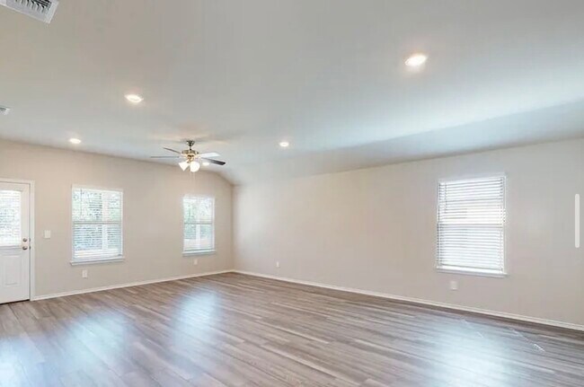 Building Photo - 10201 Altair Dr