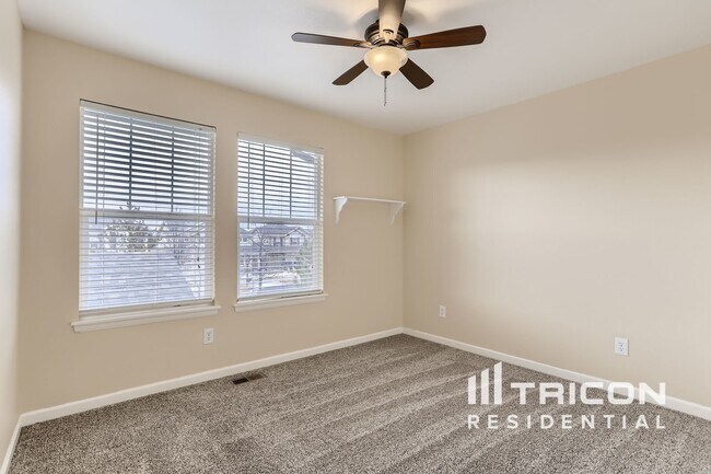 Building Photo - 24763 E Quarto Pl