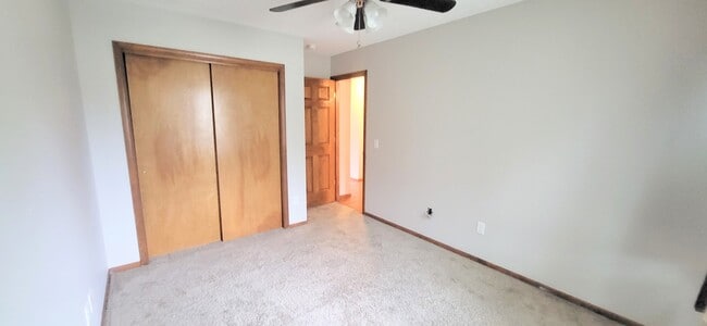 Building Photo - 9205 Whispering Woods Dr