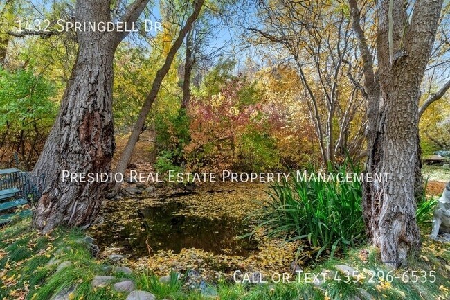 Building Photo - 1432 Spring Dell Dr