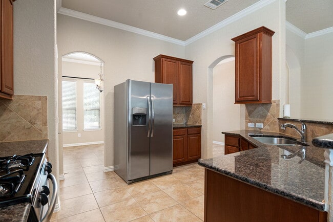 Building Photo - 3610 Sweet Olive