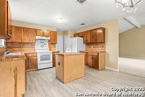Building Photo - 7254 Flaming Forest St