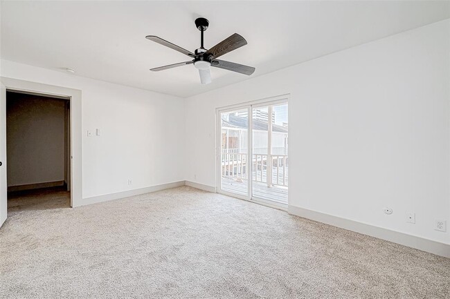 Building Photo - 4040 San Felipe St