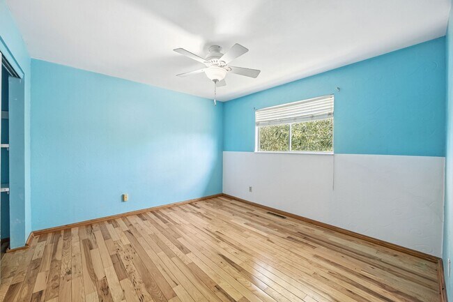 Building Photo - 1551 Chadwick Dr