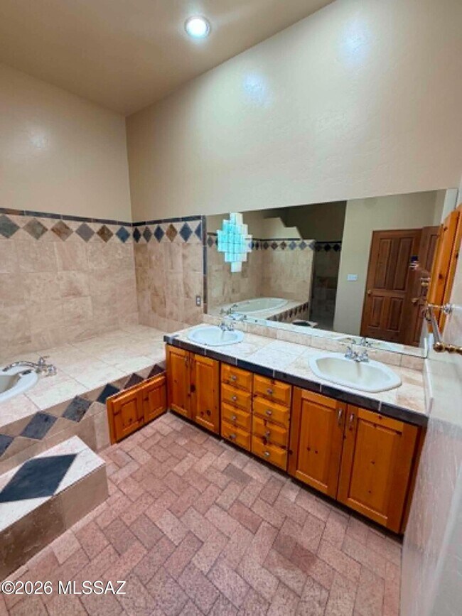 Building Photo - 6375 Happy Trail