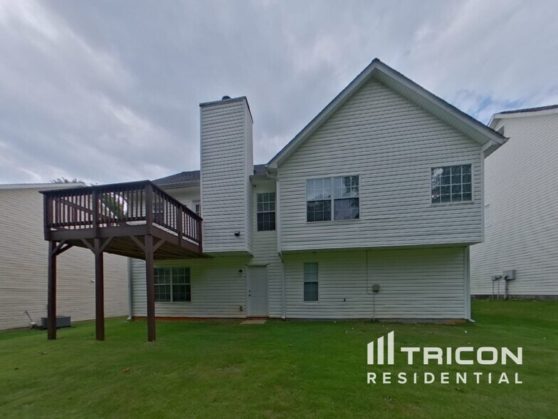 Building Photo - 1162 St Phillips Ct