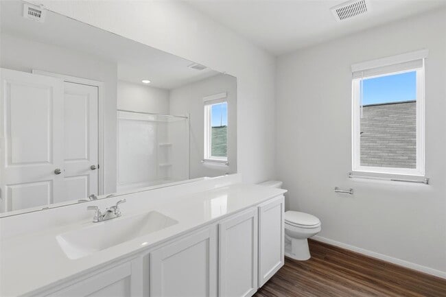 Building Photo - 141 Everglades Dr