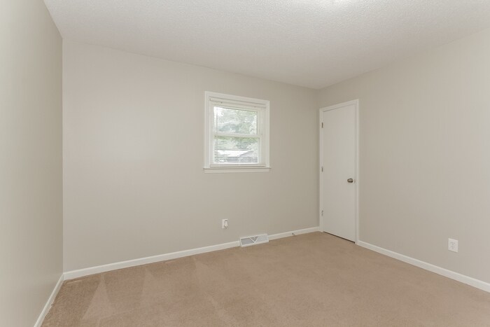 Building Photo - 4808 Jamee Dr