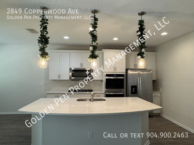 Building Photo - 2849 Copperwood Ave