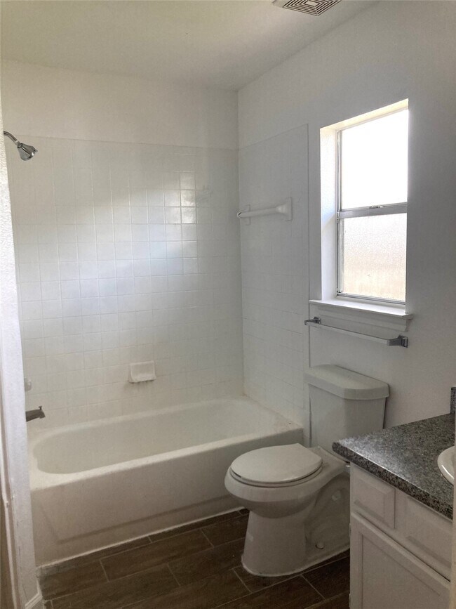 Building Photo - 4618 Bryant Ridge Rd