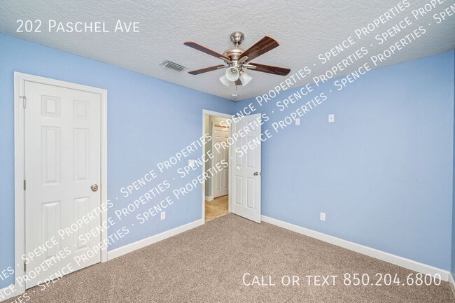 Building Photo - 202 Paschel Ave