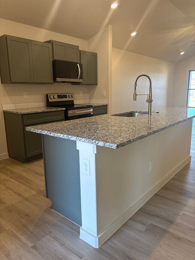 Building Photo - Prime Location! New Home Near Ridgewood Elementary | Alcove Middle School & Minutes to Marsha Sharp!