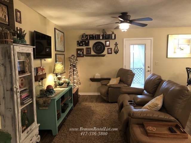Building Photo - Now Leasing for August!!!