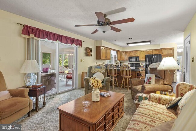 Building Photo - 4949 Idlewilde Rd