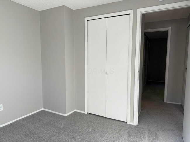 Building Photo - 5398 Mountville Ave