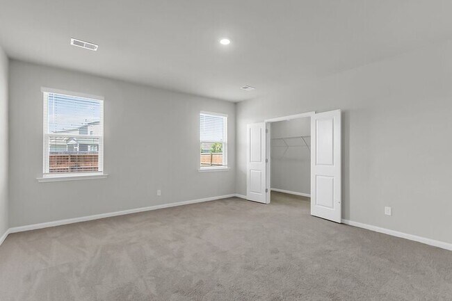 Building Photo - 425 Ribiero Dr