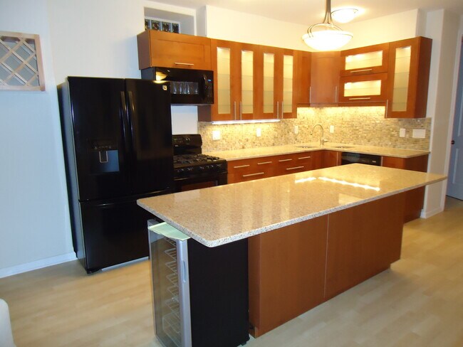 Building Photo - 4333 Beard Ave S