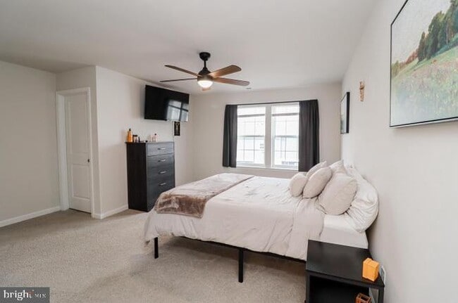 Building Photo - 364 Trego Avenue