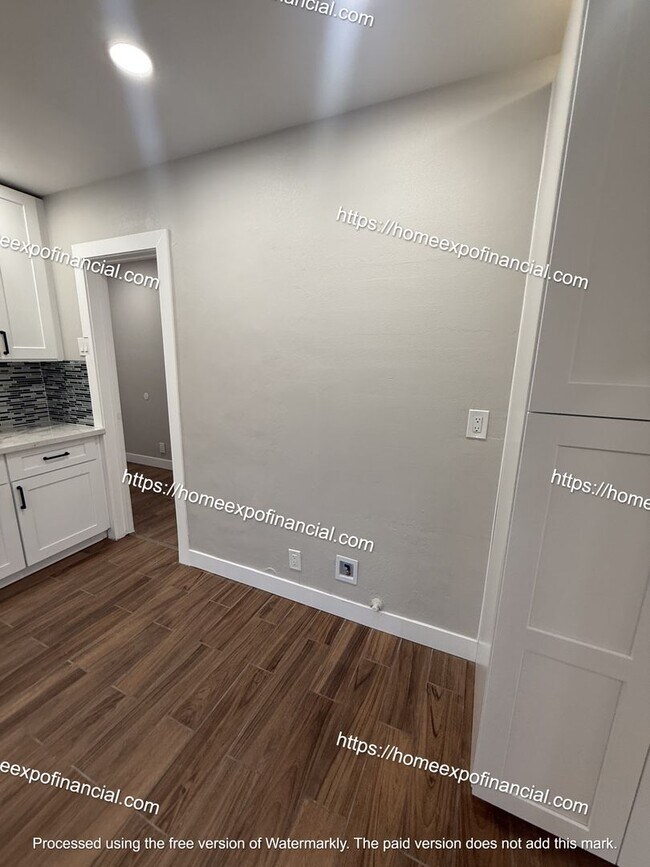 Building Photo - Nice Home For Rent