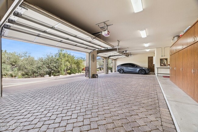 Building Photo - 35444 N 48th St