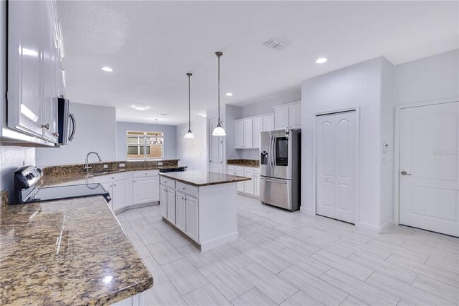 Building Photo - 2151 Crosston Cir